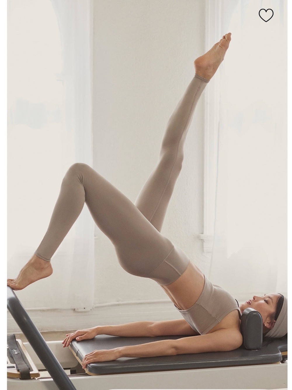 ALO Yoga Seamless Sports Bra & Legging Set - Taupe